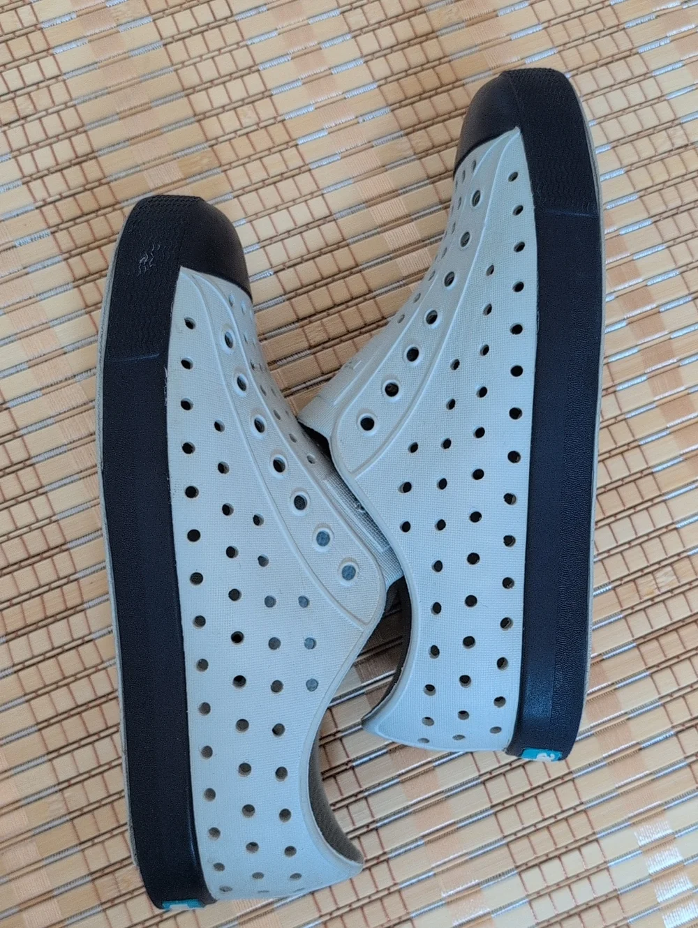 Native Kids Slip-On Water Shoes in White and Navy Accent